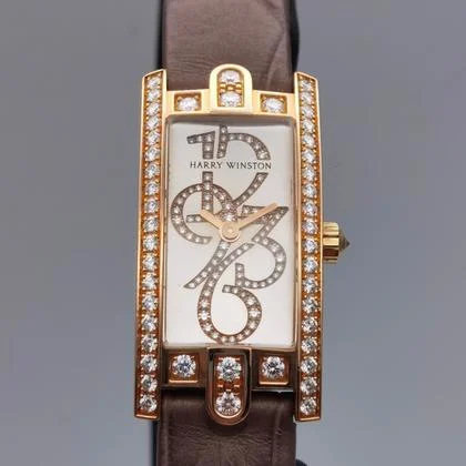Harry Winston Avenue AVCQHM16RR001