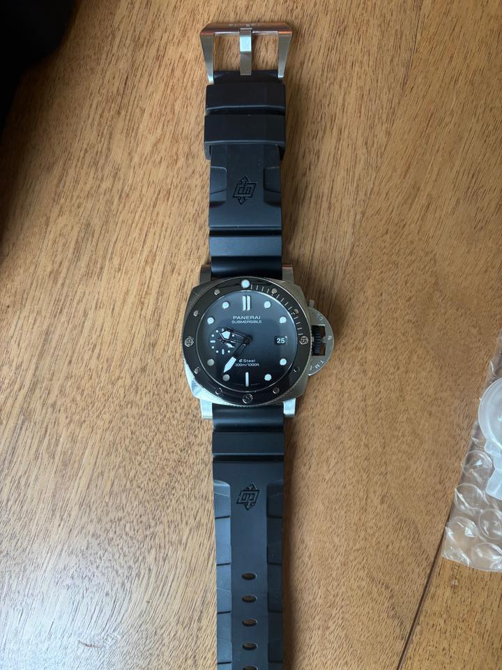 Panerai Submersible PAM 01288