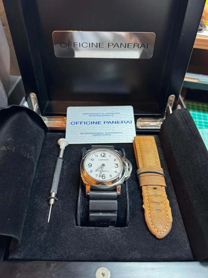 Panerai Luminor Base PAM 00114