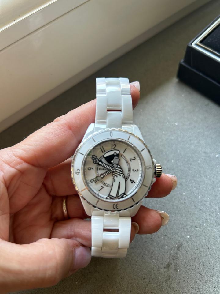 Chanel J12 H7481