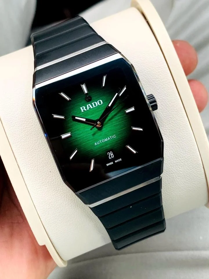 Rado R10202319