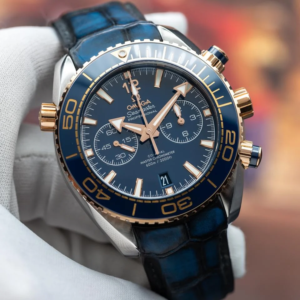 Omega Seamaster Planet Ocean 215.20.46.51.03.001