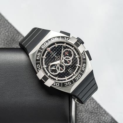 Omega Constellation Double Eagle 121.32.44.52.01.001