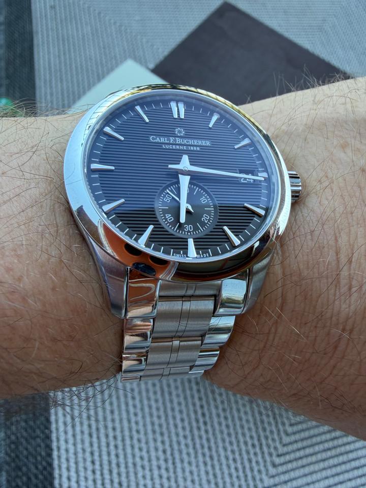 Carl F. Bucherer Manero 00.10917.08.33.21