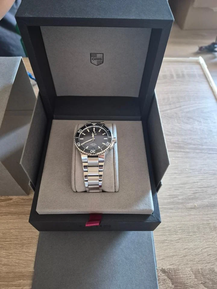 Oris Aquis 01 400 7769 4154-07 8 22 09PEB
