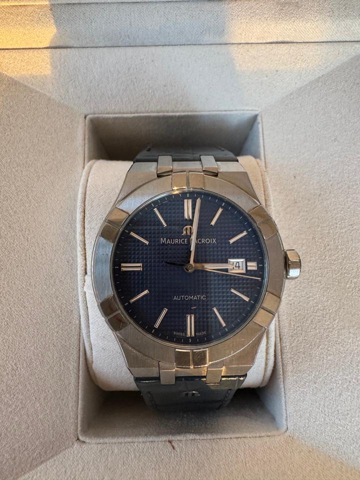 Maurice Lacroix AIKON AI6008