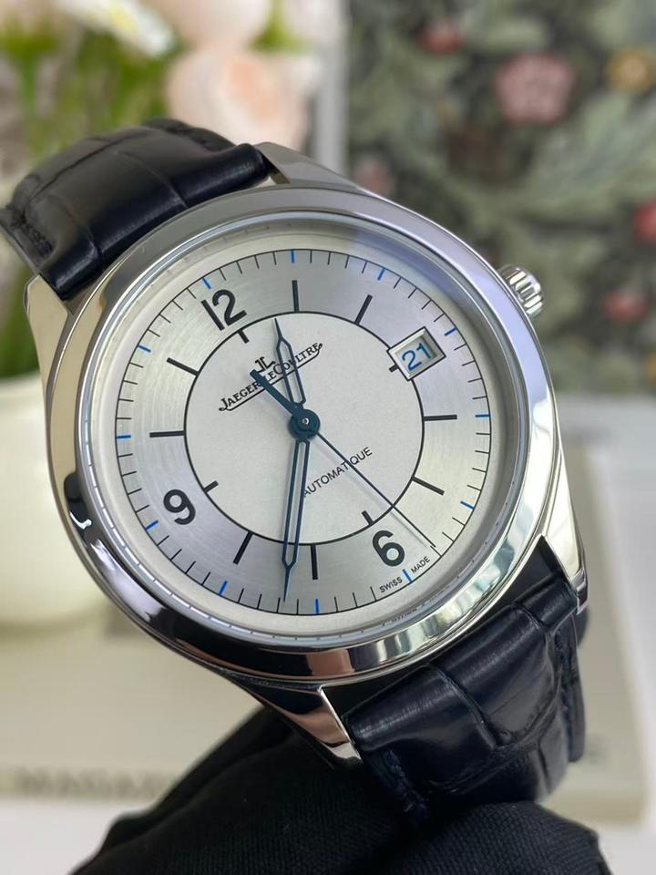 Jaeger-LeCoultre Master Control Q1548530