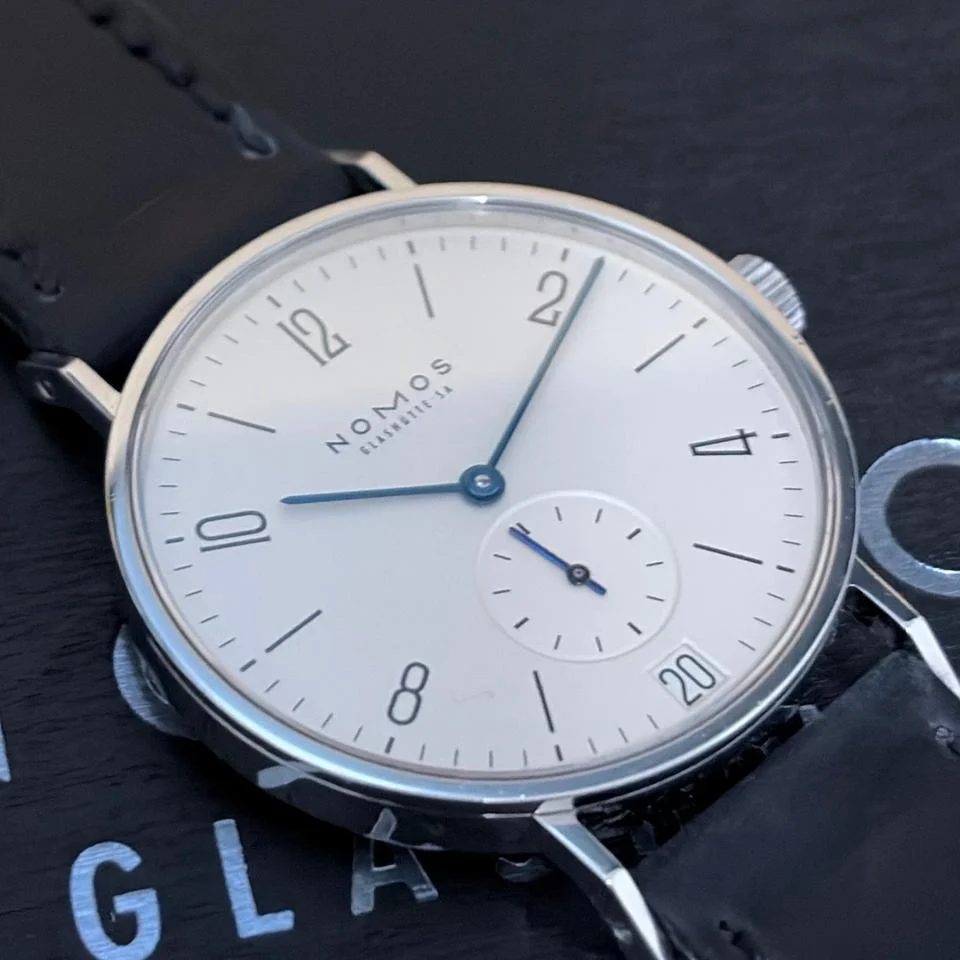 NOMOS Tangente 107