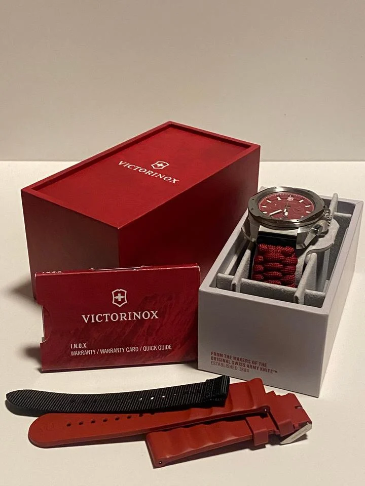 Victorinox Swiss Army I.N.O.X. 241986