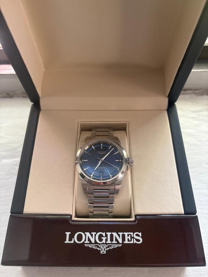Longines Conquest L37204926