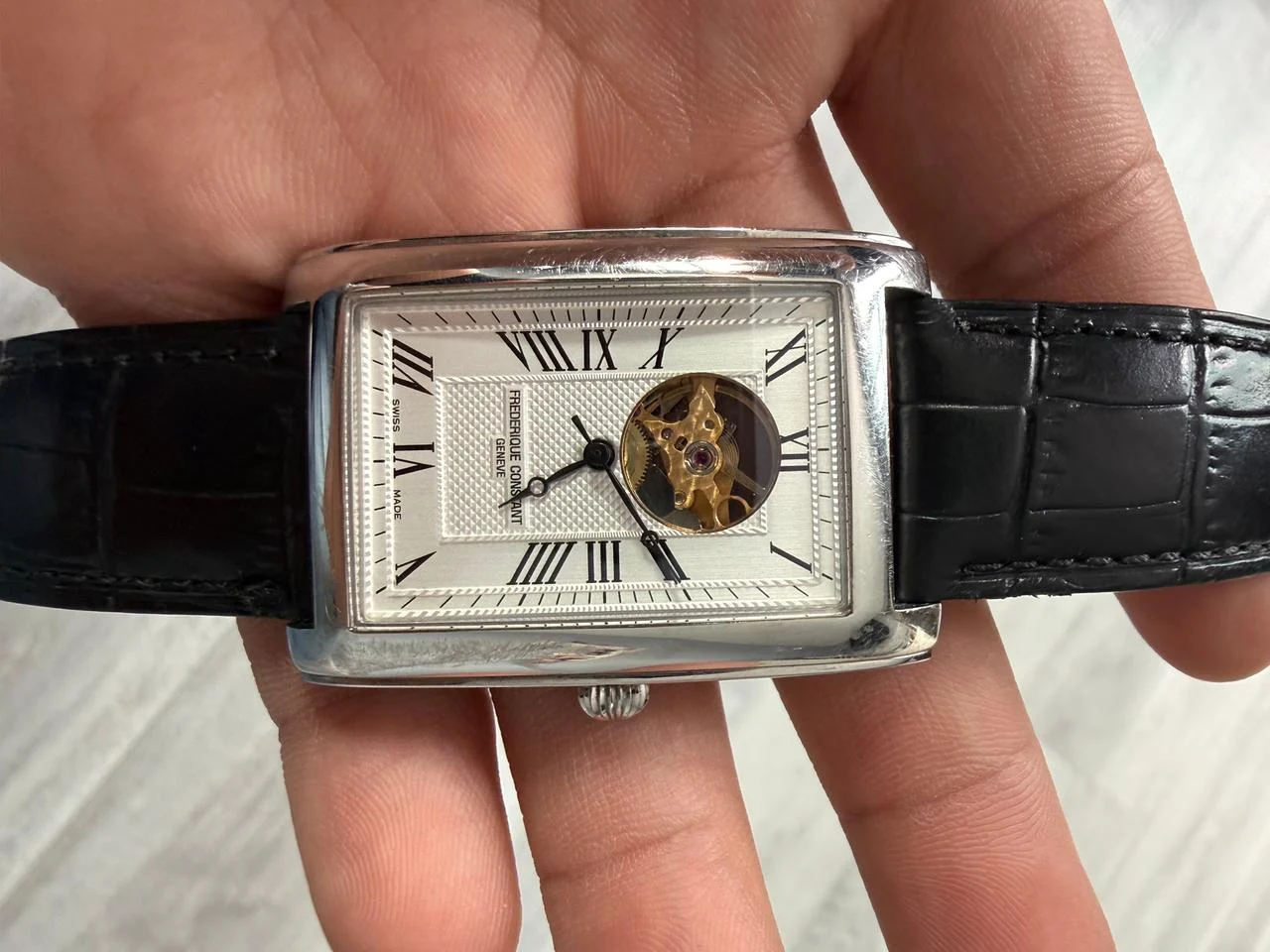 Frederique Constant Classics Heart Beat FC-303/310/315X4C4/5/6
