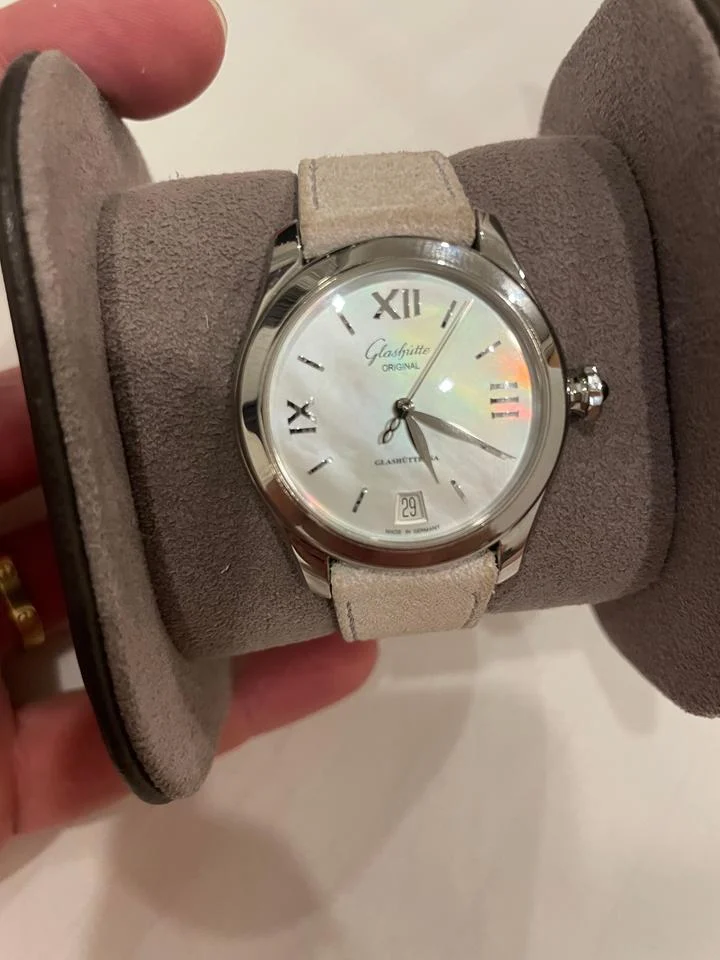 Glashütte Original Lady Serenade 1-39-22-08-02-04