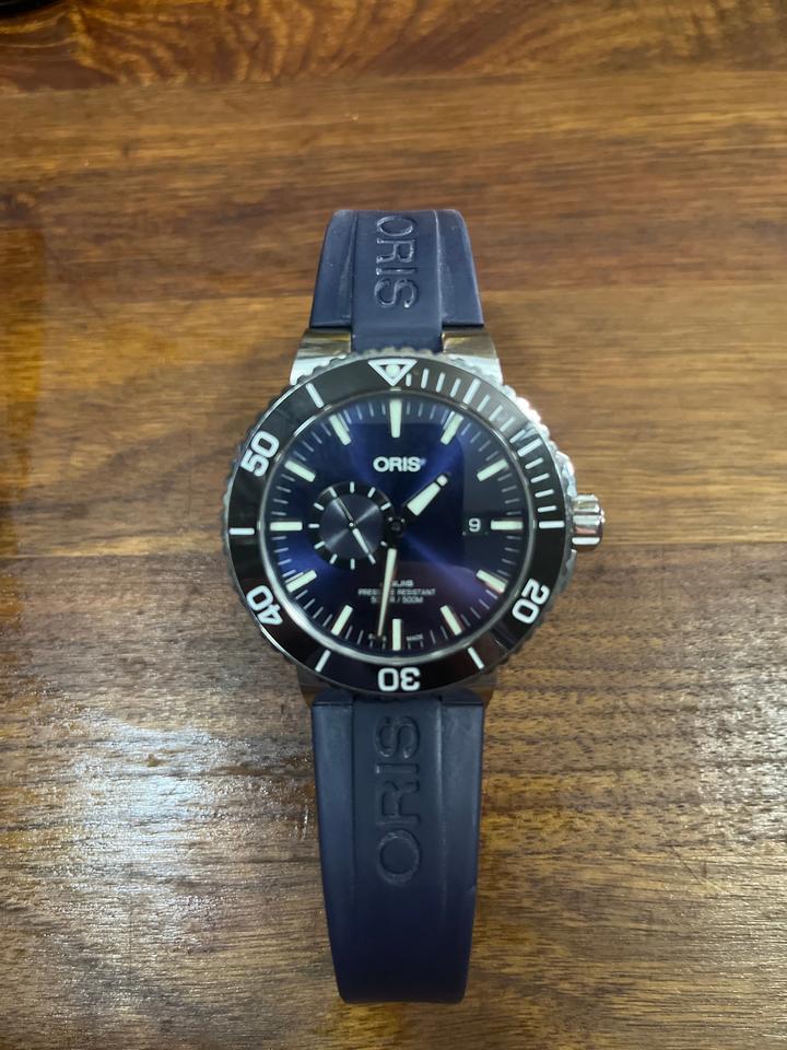 Oris Aquis Small Second 01 743 7733 4135-07 4 24 65EB