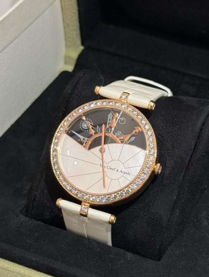 Van Cleef & Arpels VCARO3ZA00