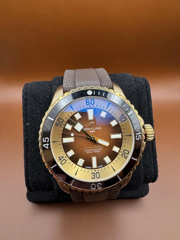 Breitling Superocean N17376201Q1S1