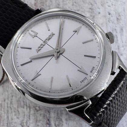 Bulova Accutron 2SW6A001