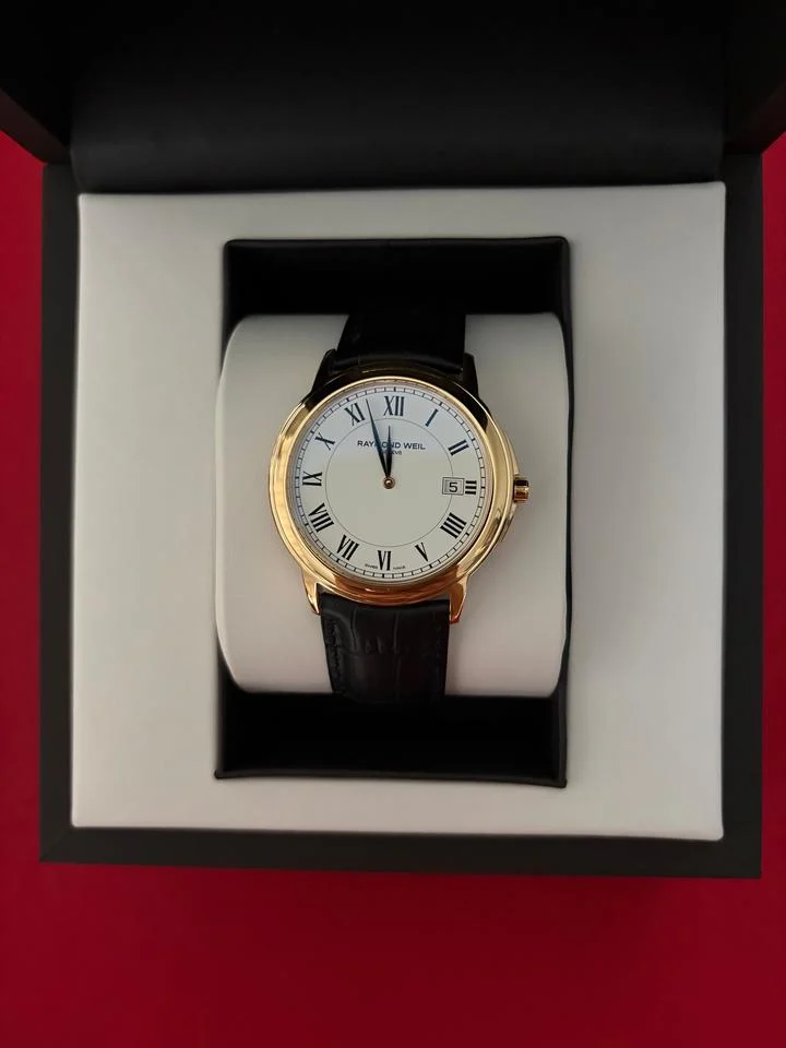 Raymond Weil Tradition 54661-PC-00300