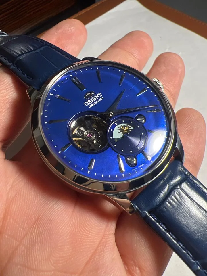 Orient Sun and Moon RA-AS0103A10B