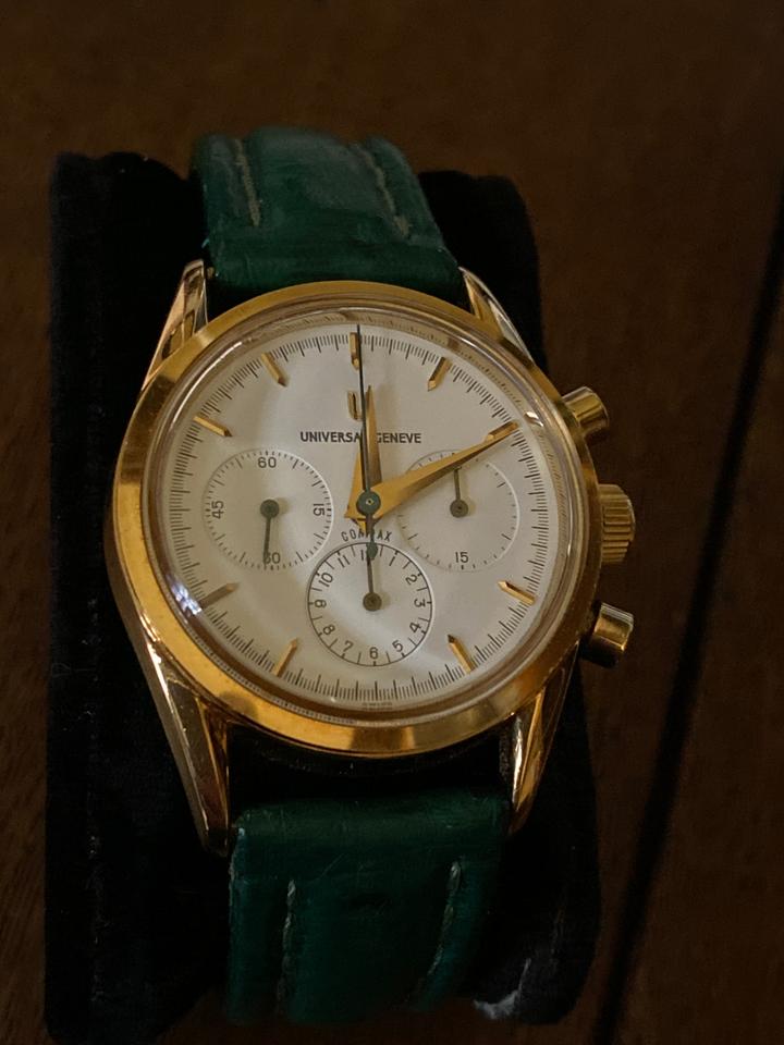 Universal Genève Tri-Compax 484.440
