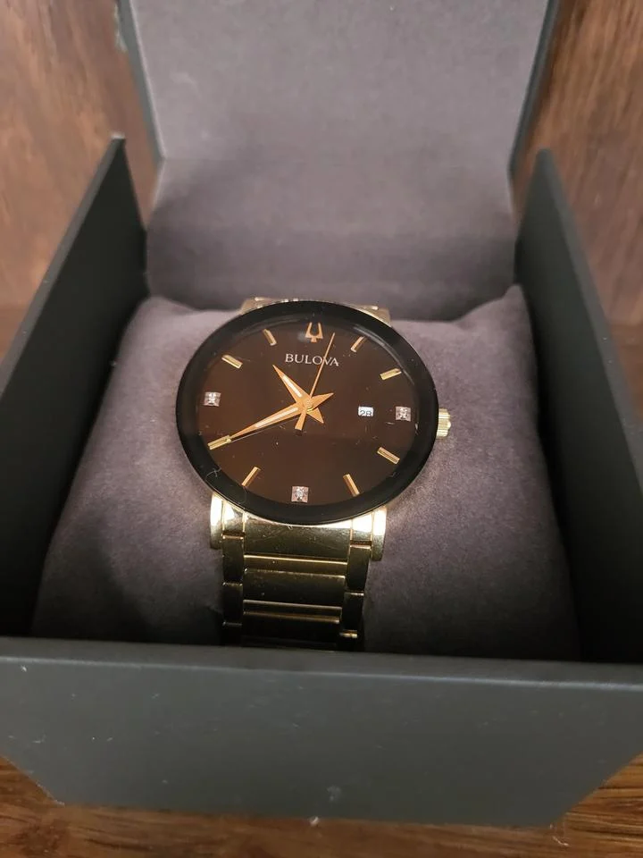 Bulova Diamond 97D116