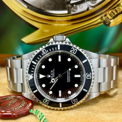 Rolex Submariner (No Date) 14060M
