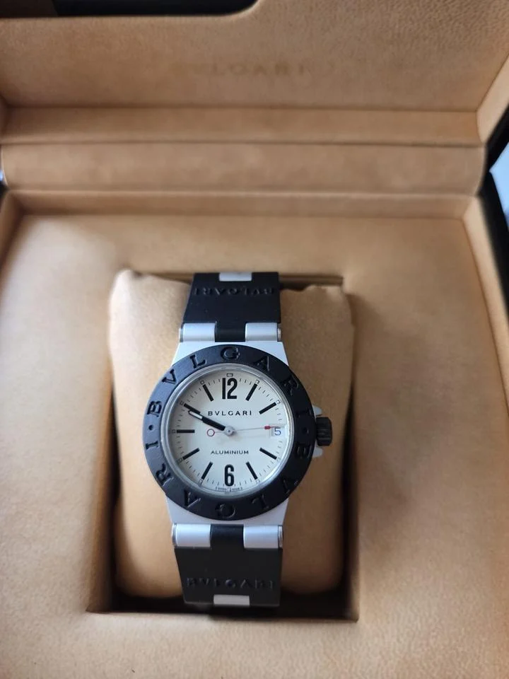 Bulgari Diagono AL 32 TA