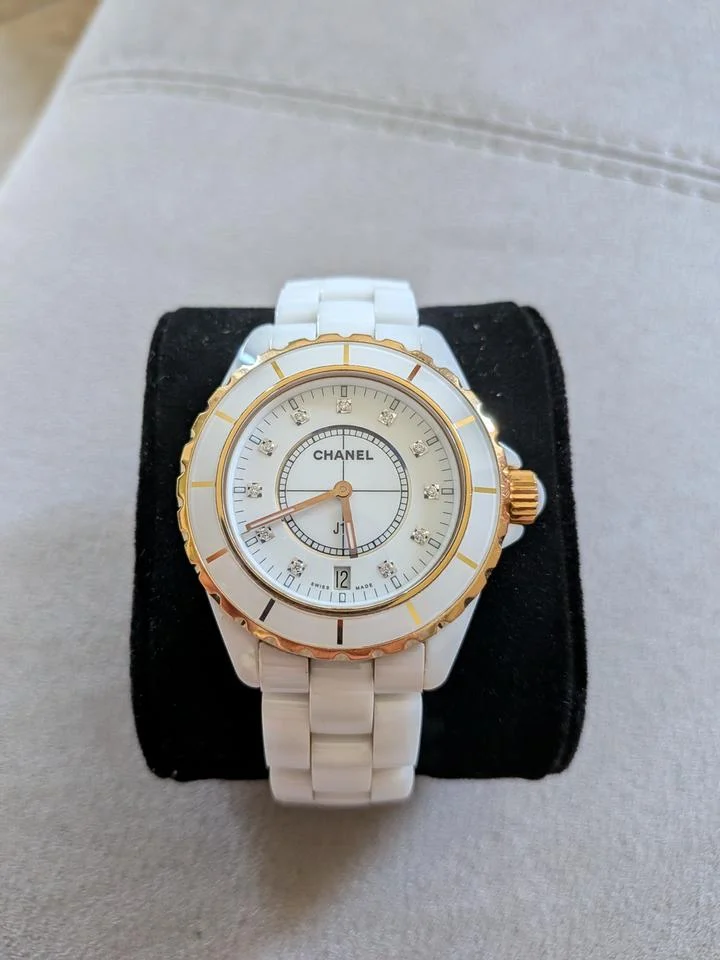 Chanel J12 H2180