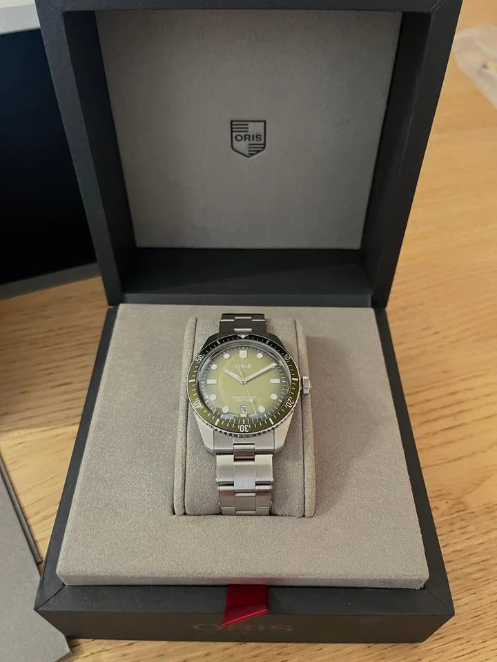 Oris Divers Sixty Five 01 733 7707 4057-07 8 20 18