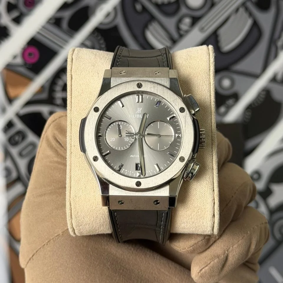 Hublot Classic Fusion Racing Grey 541.NX.7070.LR
