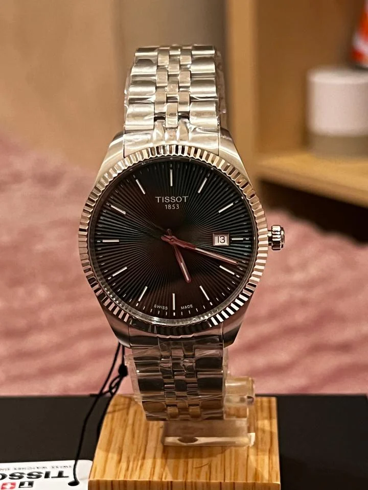 Tissot T1564101109100