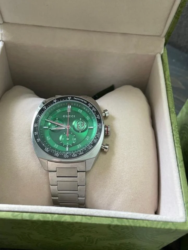 Gucci YA142318