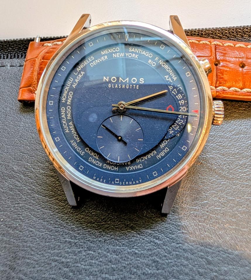 NOMOS Zürich Weltzeit 807