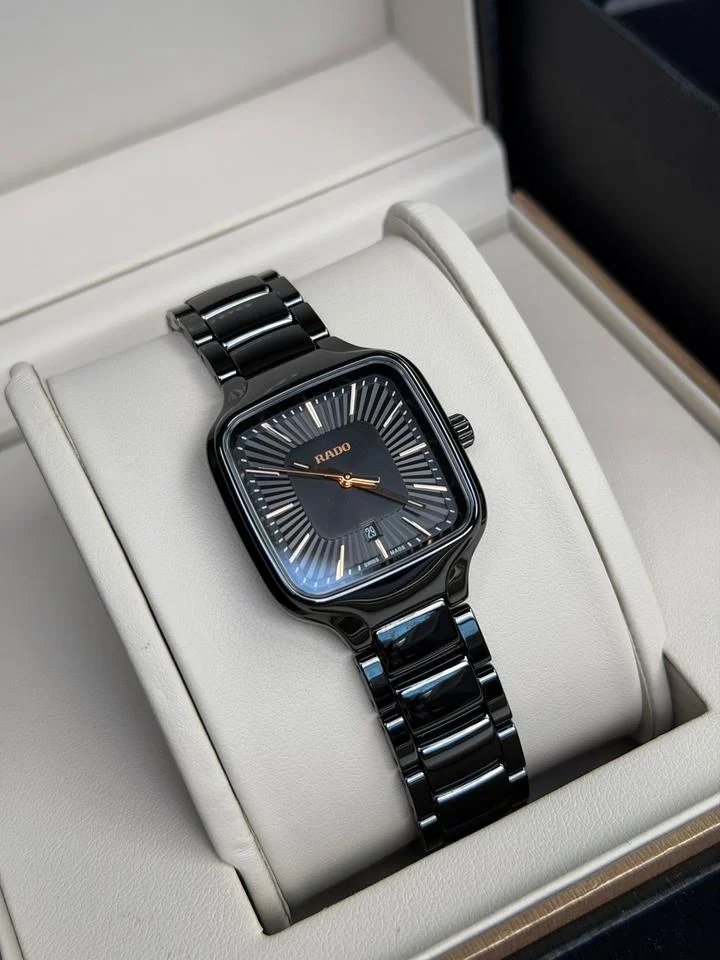 Rado HyperChrome R32249152