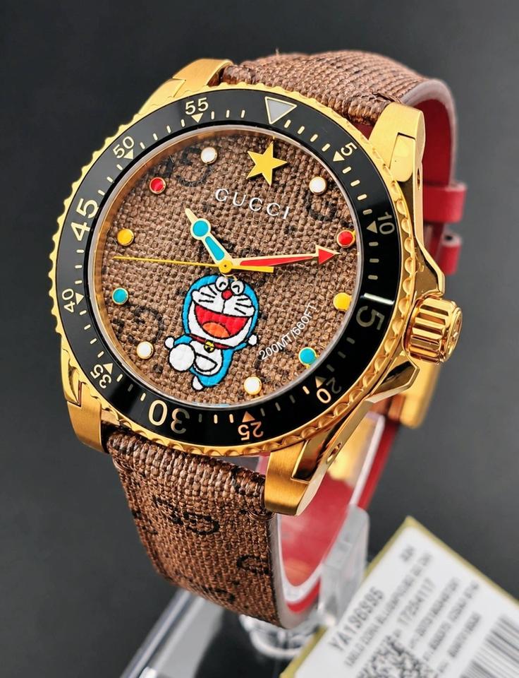 Gucci Dive YA136335