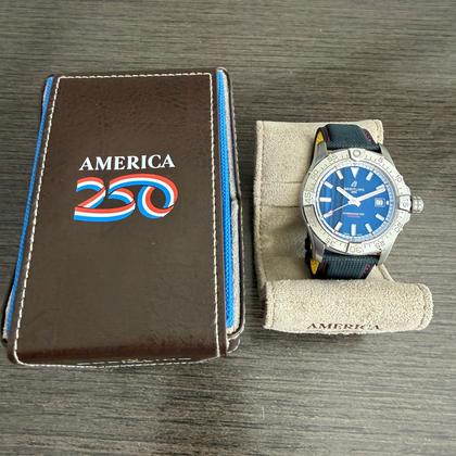 Breitling Avenger A173281B1C1X1