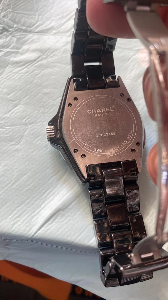 Chanel J12 H0949