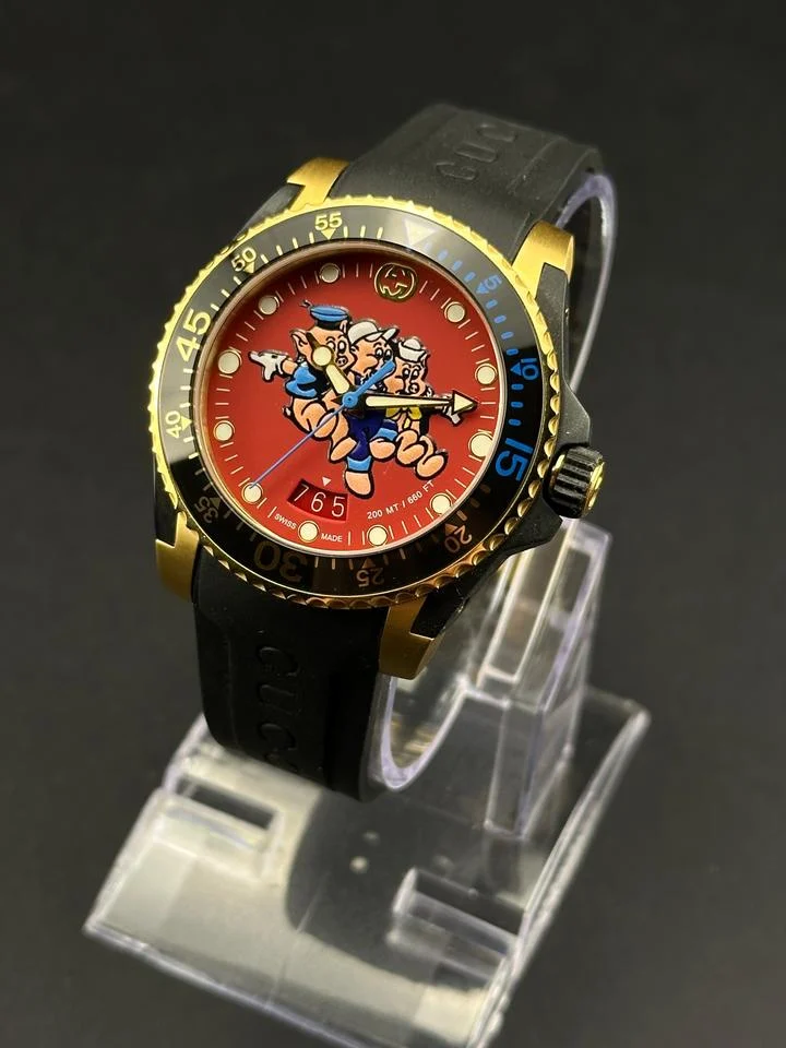 Gucci Dive YA136325