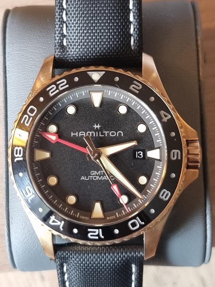 Hamilton Khaki Navy Scuba H82565930