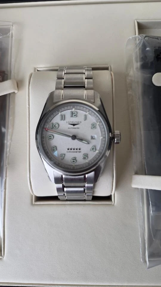 Longines Spirit L38104739