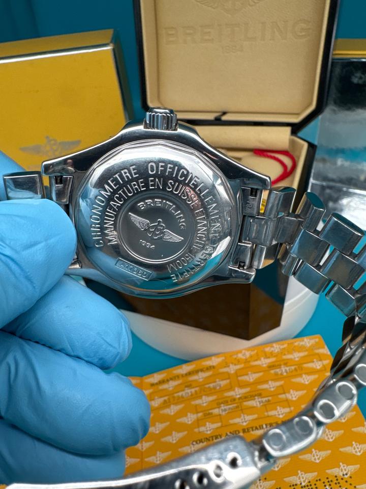 Breitling Superocean A17360