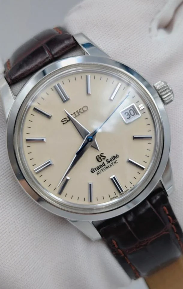 Grand Seiko Elegance Collection SBGR061