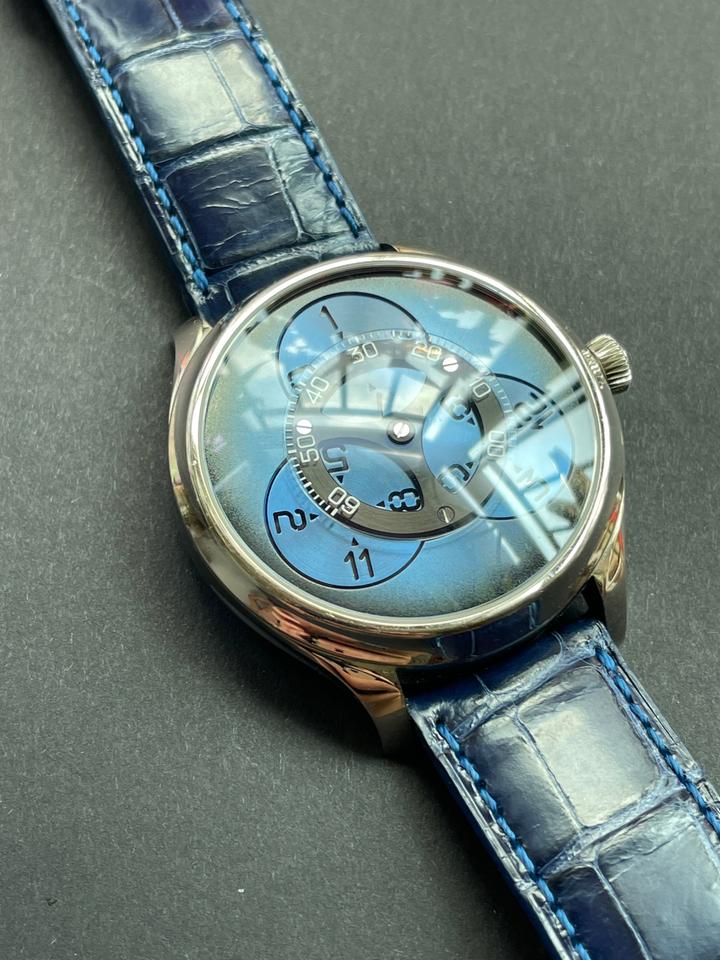 H.Moser & Cie. Endeavour 1806-0202